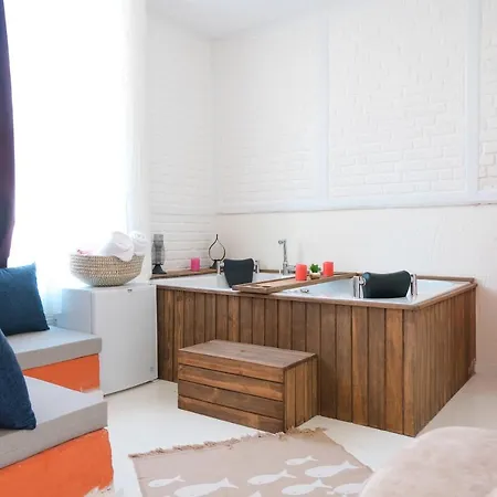 Tek Han Otel Alaçatı