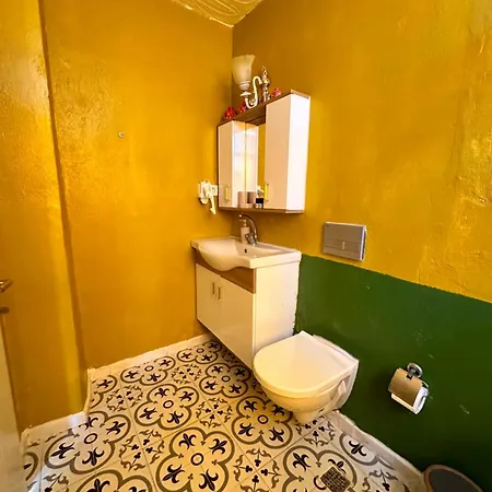 Hotel Tek Han Alacati